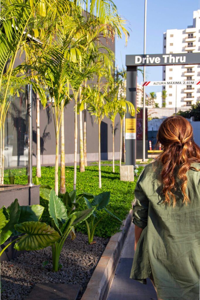 patricia malini estacionamento mequi